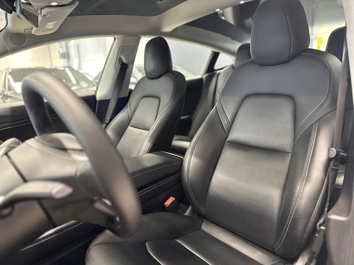 Tesla Model 3 – bild 10