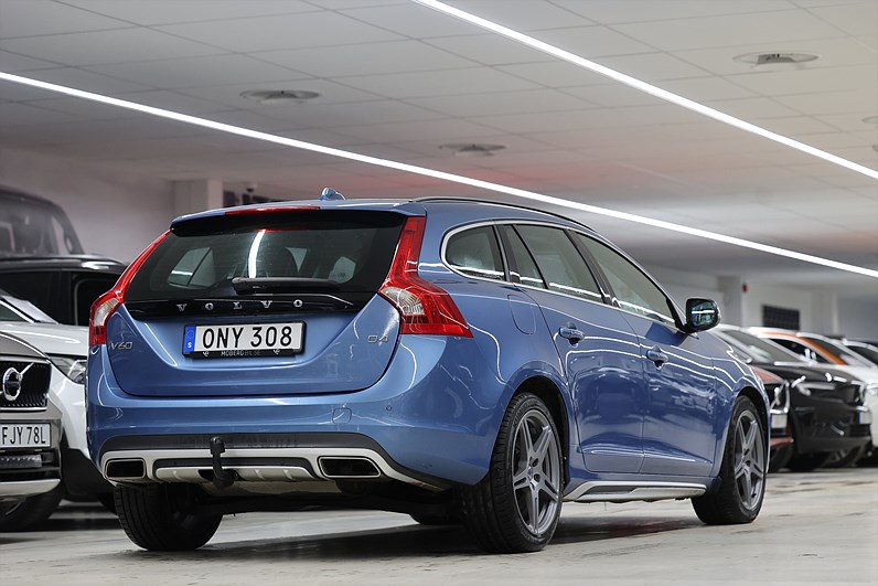 Volvo V60 D4 181hk *Kampanj!* Momentum Drag Keyless Värmare