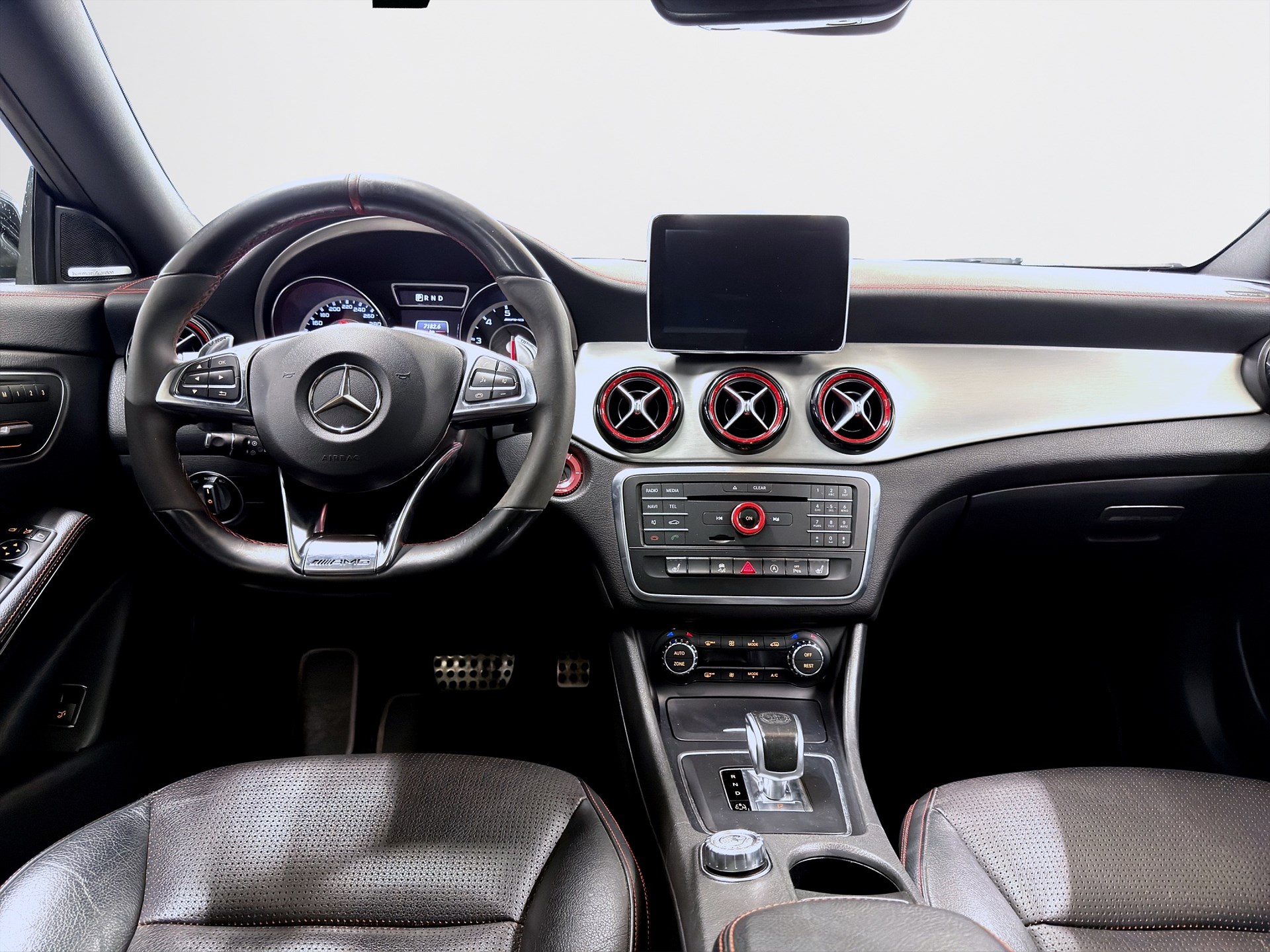 Mercedes-Benz CLA 45 AMG 4M 360hk Shooting Brake Pano H/K