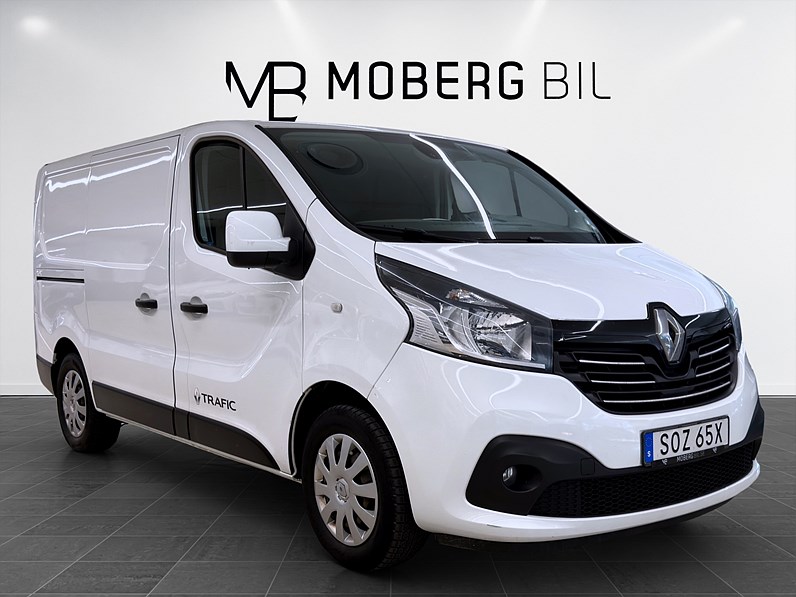 Renault Trafic Skåpbil 125hk L1 Drag Värmare PDC MOMS/VAT