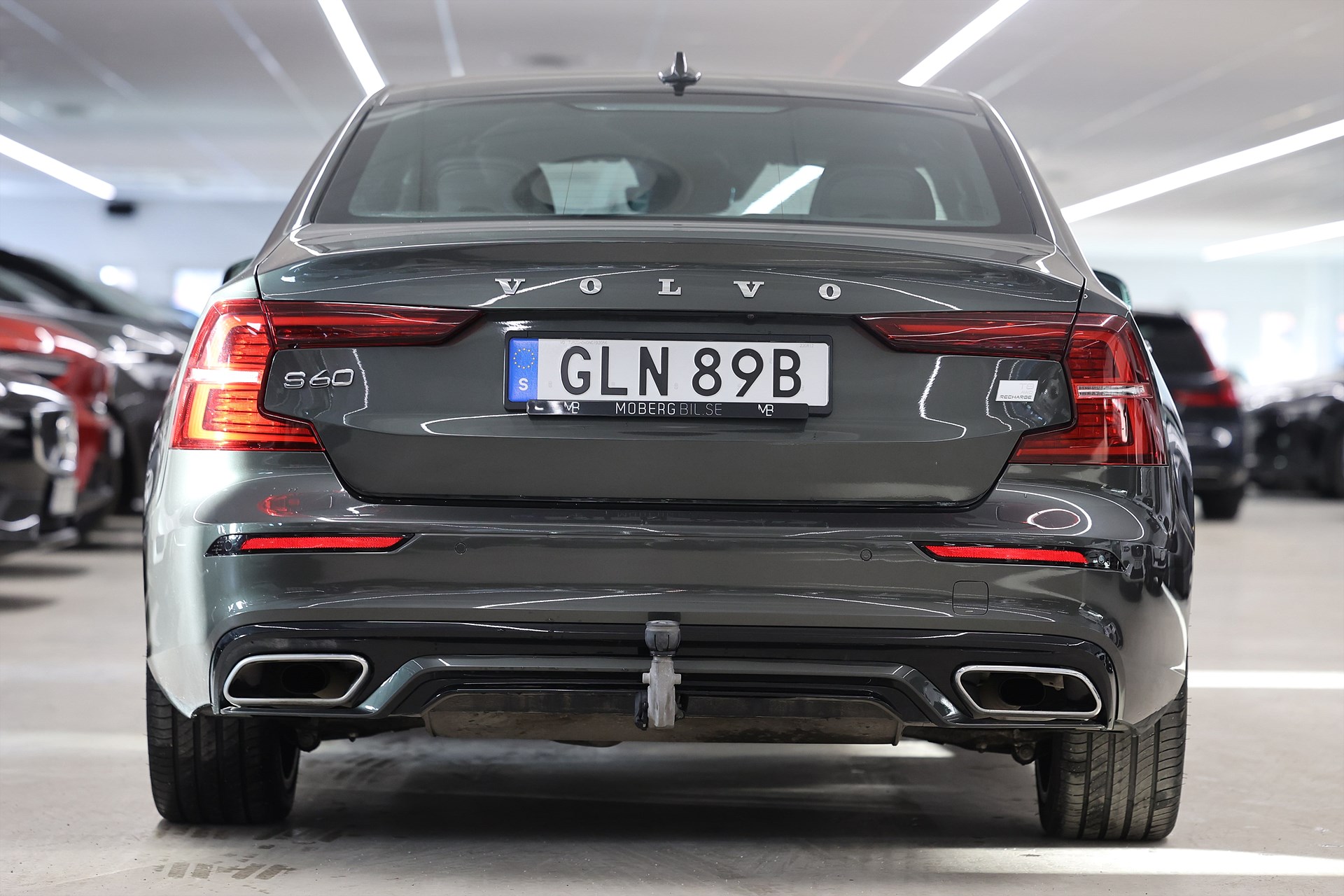 Volvo S60 Recharge T8 AWD 456hk R-Design H/K Drag