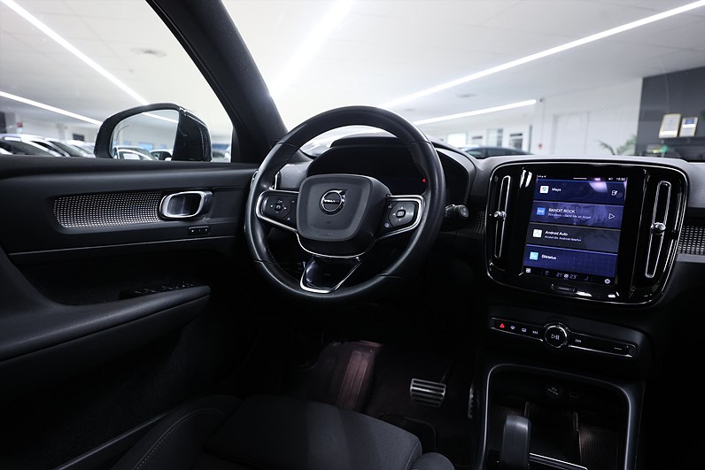 Volvo XC40 P8 Recharge Plus AWD *Hjulkampanj!* 533km