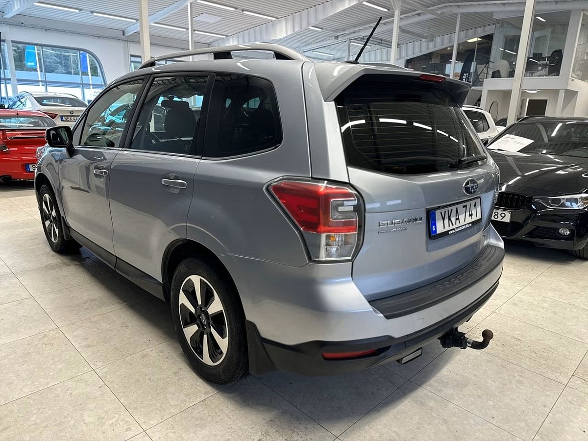 Subaru Forester – bild 4