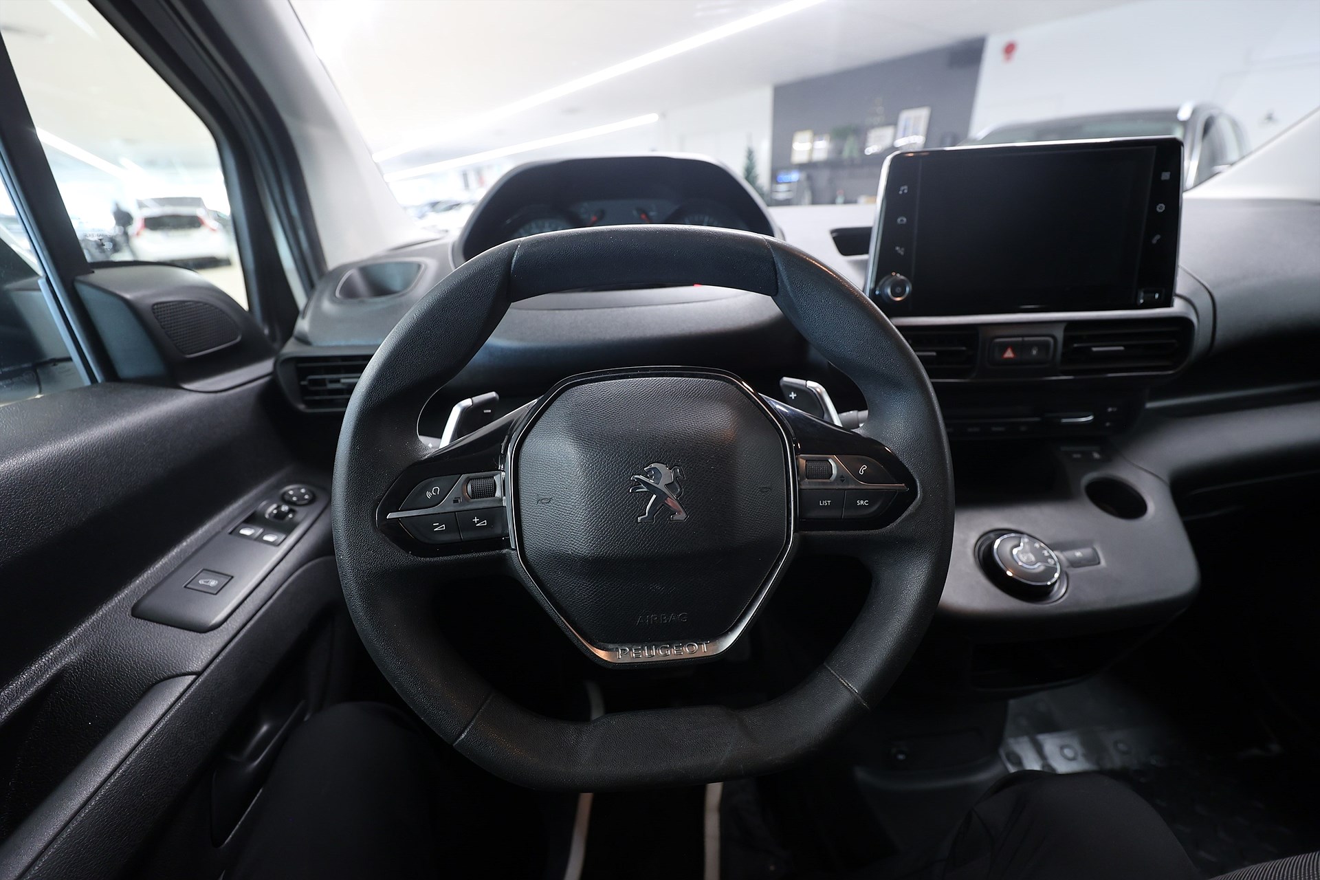 Peugeot Partner 1.5 BlueHDi 130hk Pro Plus Värmare B-kamera