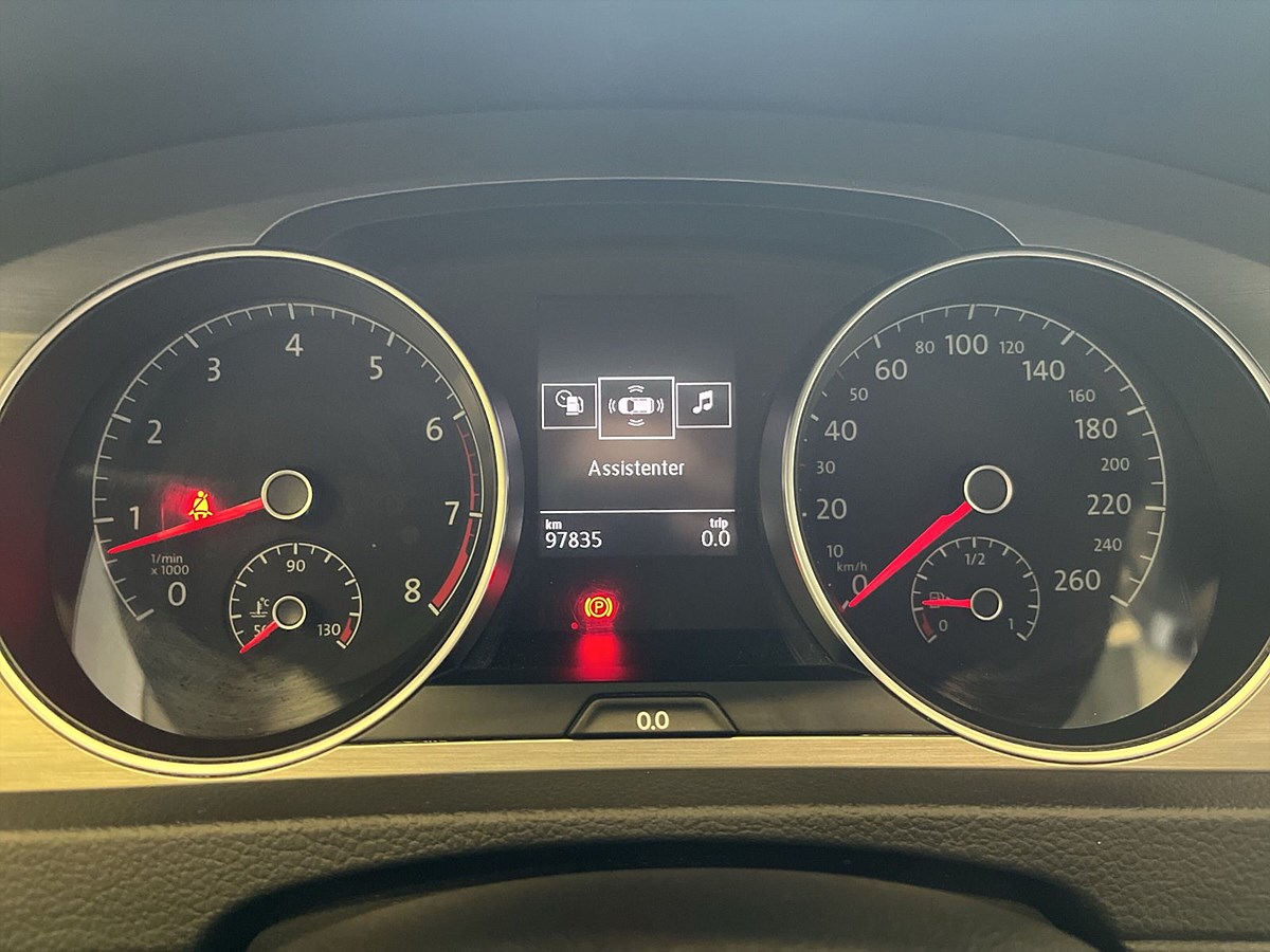 Volkswagen Golf 5-dörrar 1.2 TSI BMT Manuell, 110hk, 2016