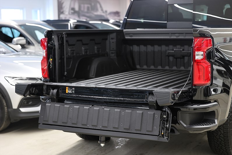 Chevrolet Silverado High Country Midnight Edt 3.0 Duramax BOSE