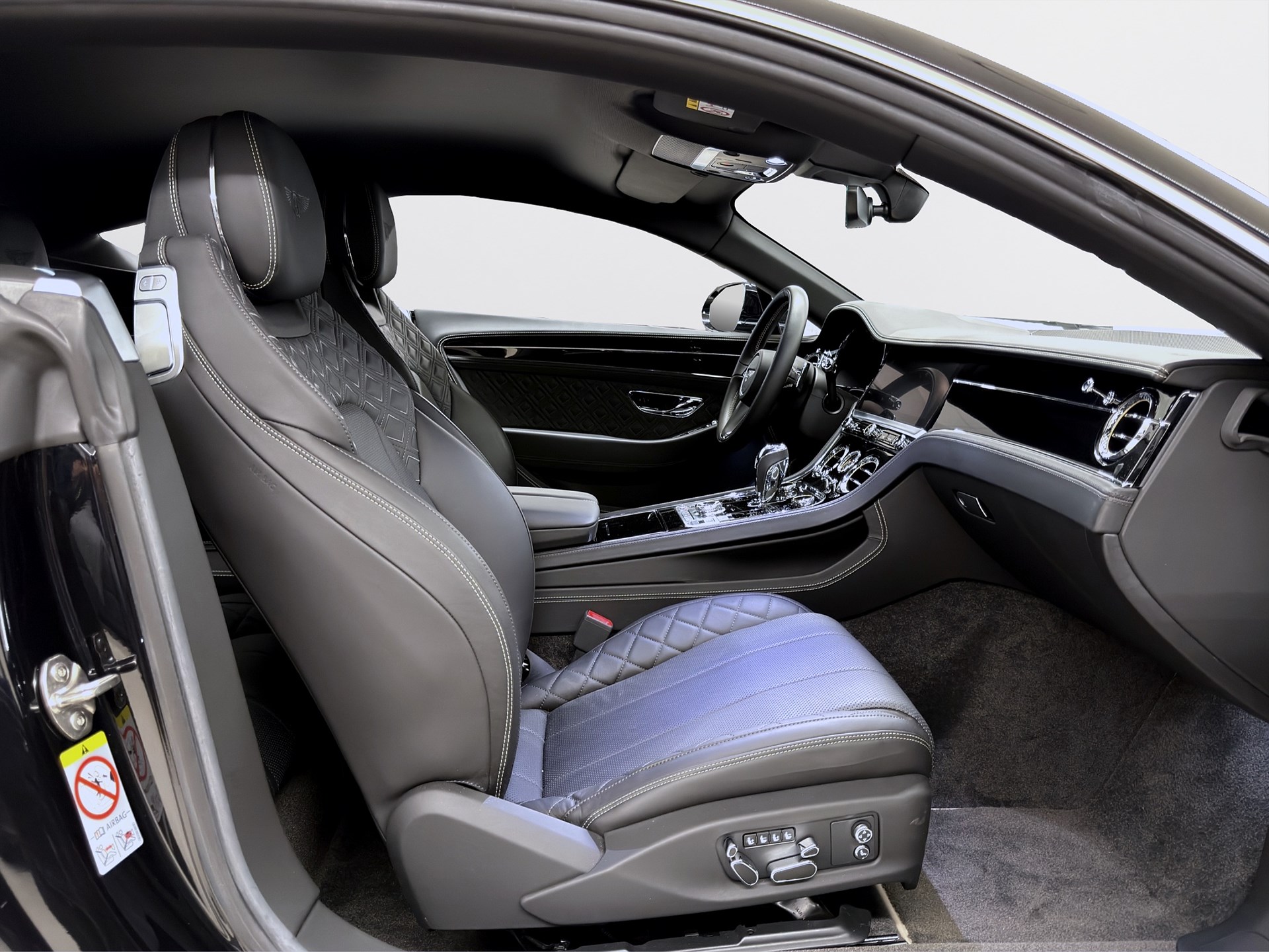 Bentley Continental GT 6.0 W12 635hk Mulliner Sv-såld