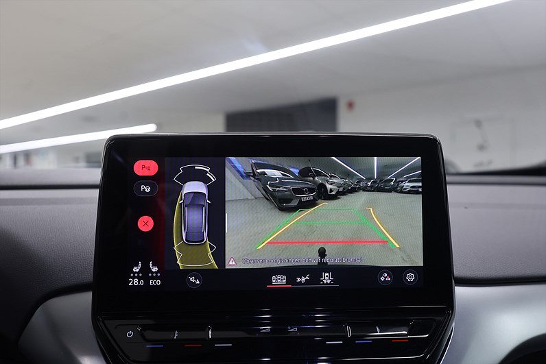 Volkswagen ID.4 Pro Performance 204hk Värmare Navi Drag