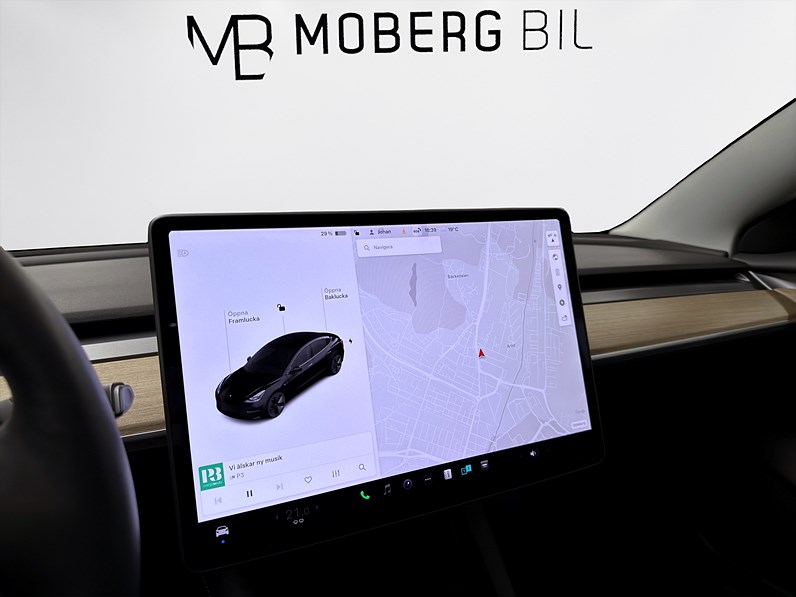Tesla Model 3 Long Range 440hk Helg på Moberg! Pano Läder B-Kamera