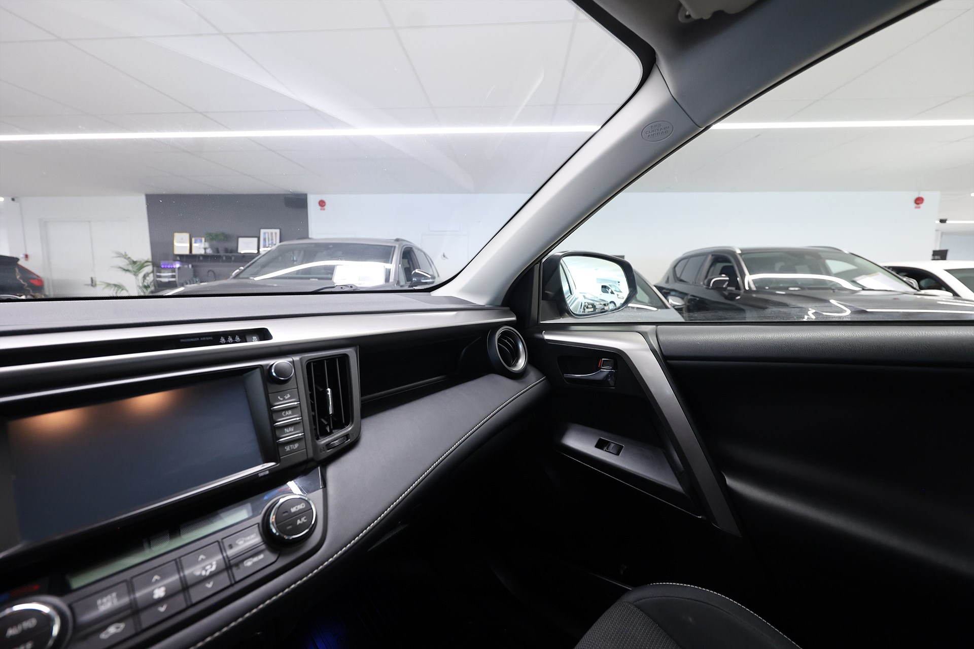 Toyota RAV4 Hybrid 2.5 Dual AWD-i 197hk Active B-kamera