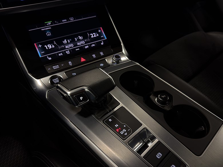 Audi A6 Avant TFSI e quattro 367hk B&O Matrix, S-line, B-Optik 2023, silver – bild 13 av 24, begagnad hos Niber i Järfälla