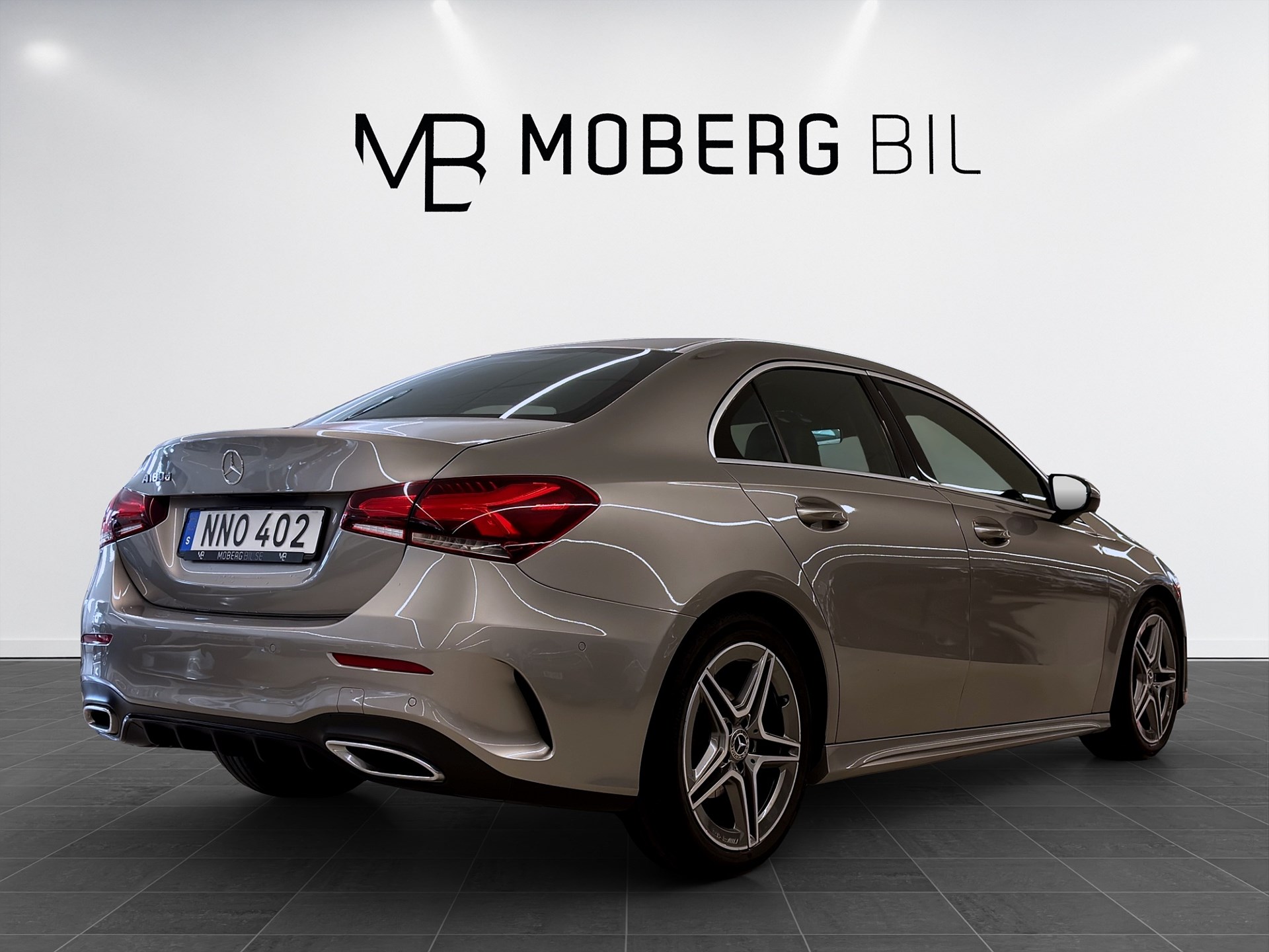Mercedes-Benz A 180 d Sedan 116hk AMG Line B-kamera Navi