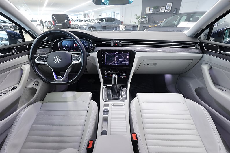 Volkswagen Passat SC GTE 218hk Exeutive HUD Pano Nappa Massage
