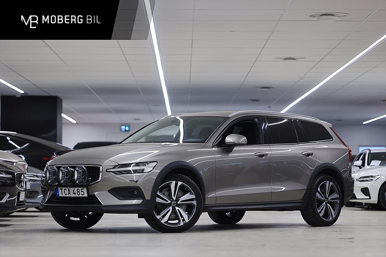 Volvo V60 Cross Country B4 AWD 197hk Momentum H/K Drag