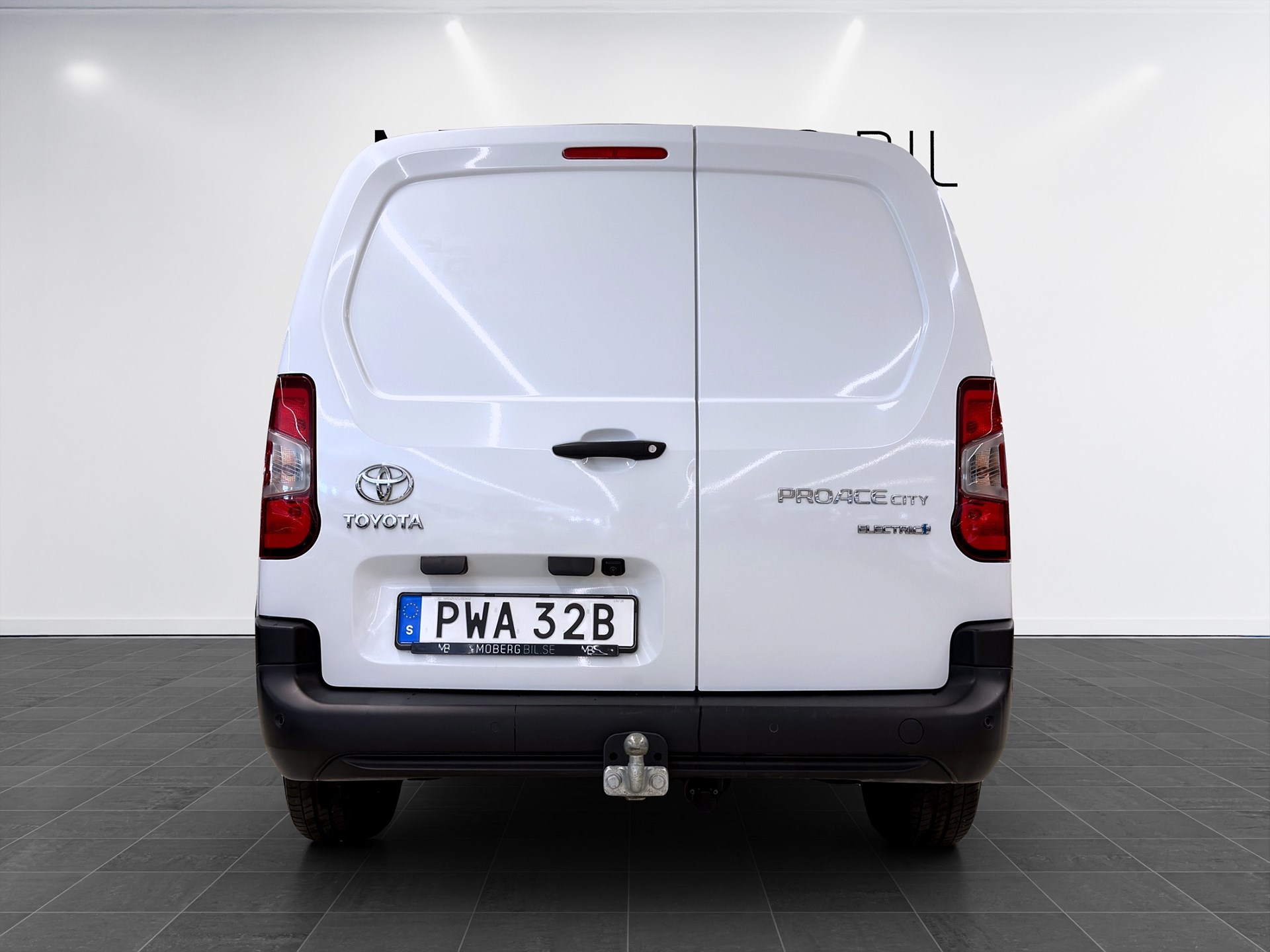 Toyota ProAce City Electric 50 kWh 136hk Helg på Moberg! V-inrett Drag Navi