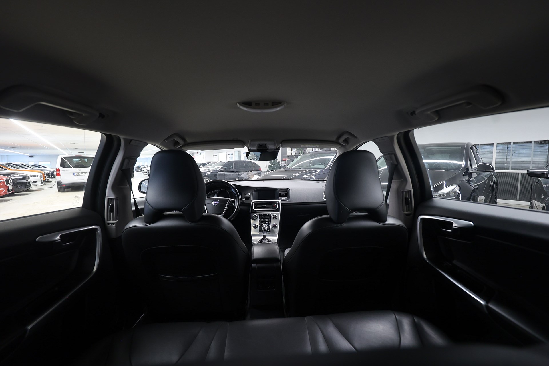 Volvo V60 Cross Country D3 150hk Classic Navi Värmare Keyless