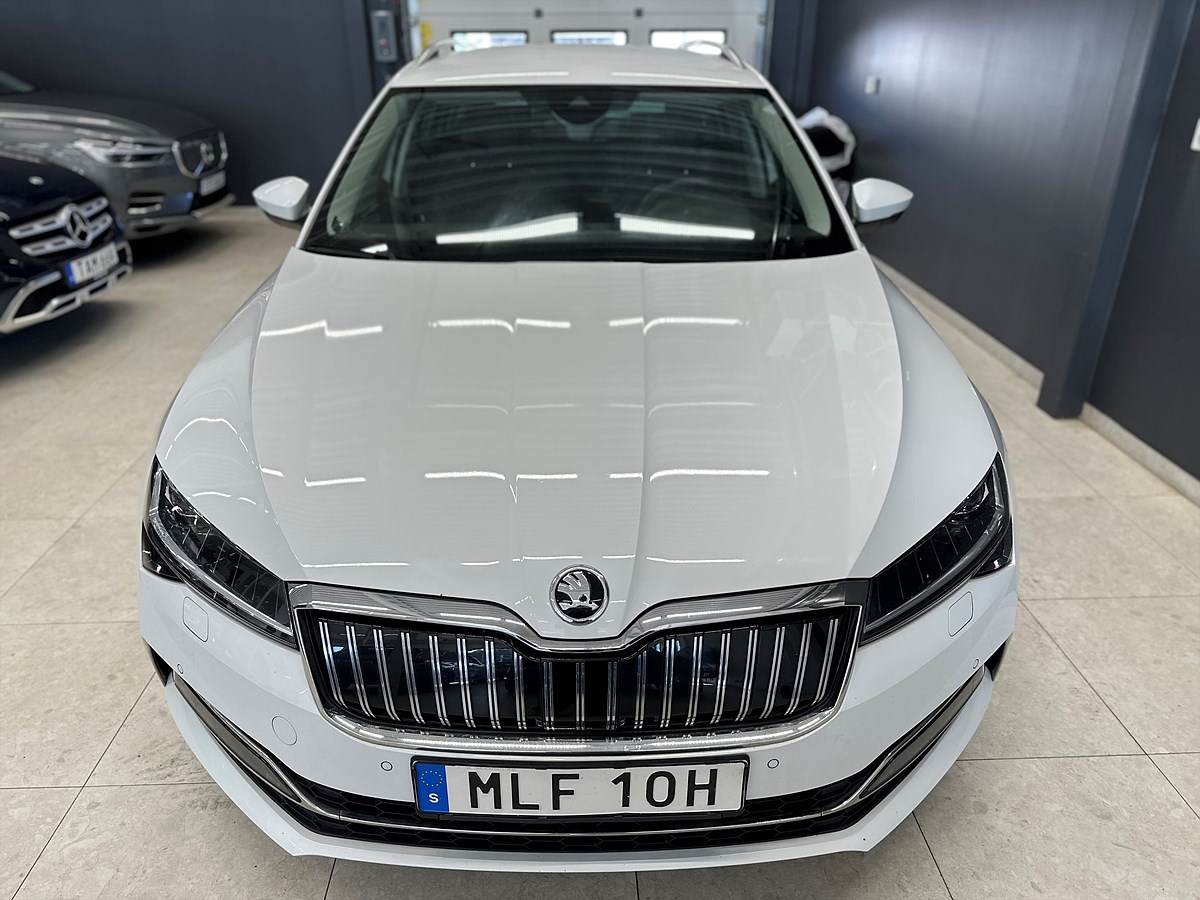 Škoda Superb – bild 3