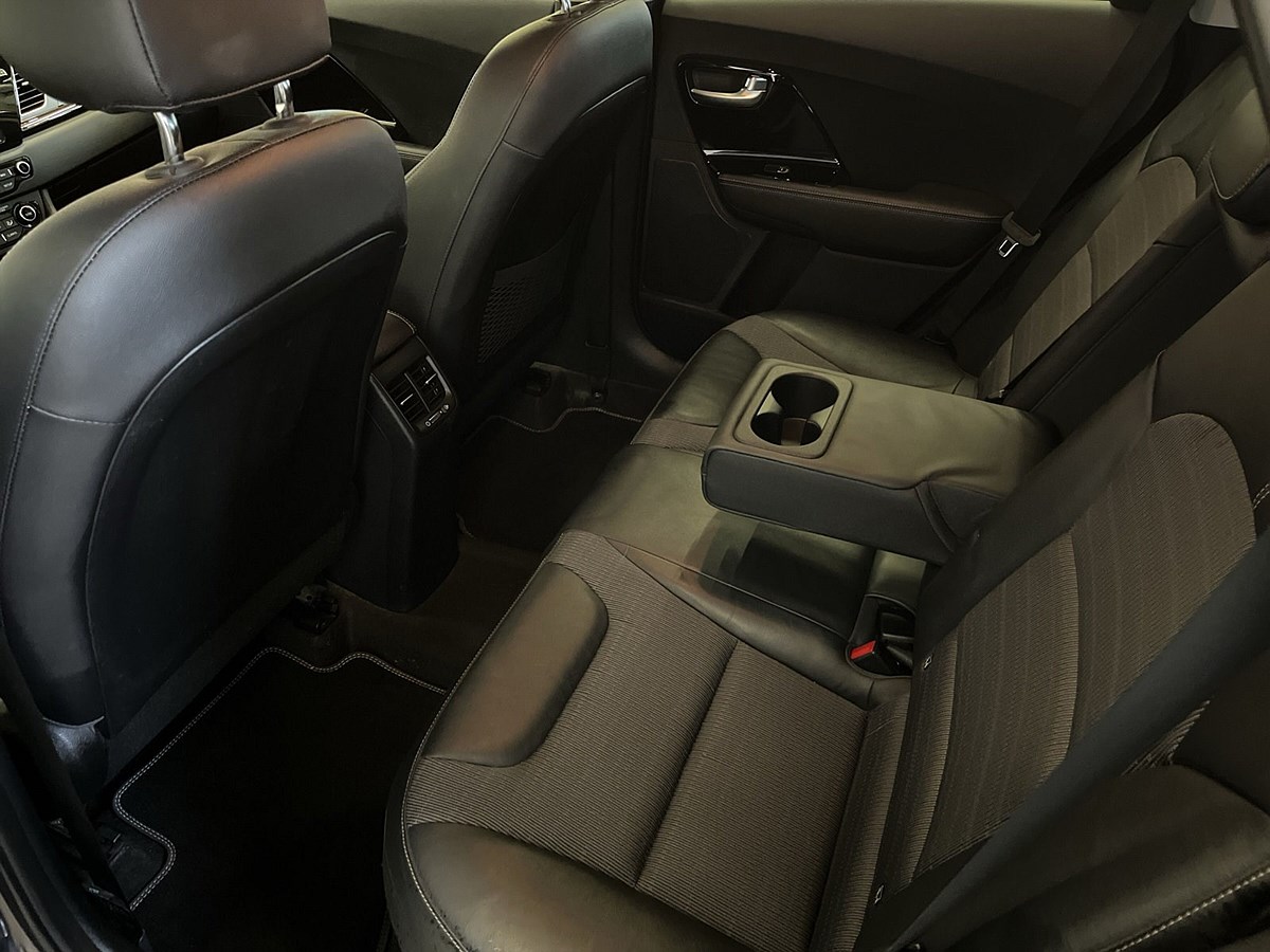 Kia Niro P-HEV DCT, 141hk, 2018