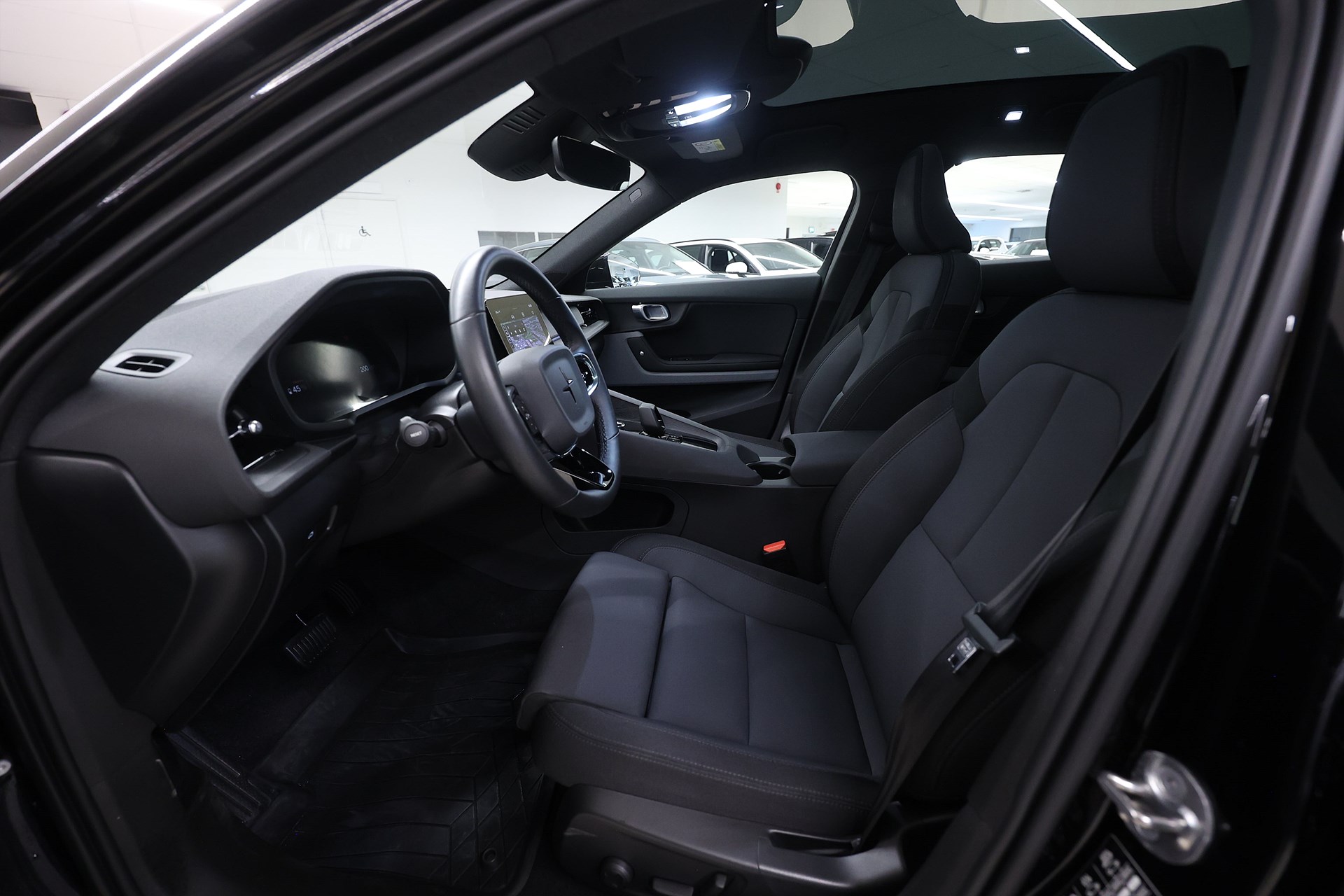 Polestar 2 Standard Range Single Motor 231hk *Hjulkampanj!* Plus H/K Pano MOMS