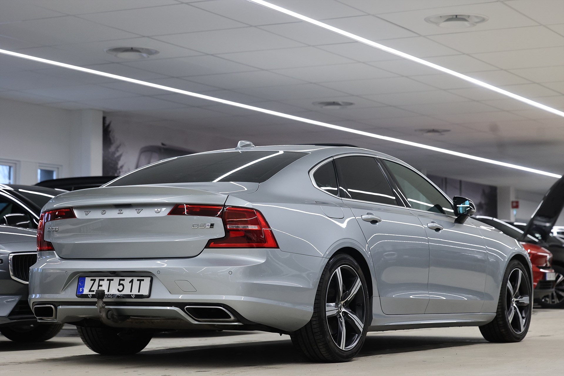 Volvo S90 D5 AWD 235hk *Kampanj!* R-Design HUD H/K Pano 360