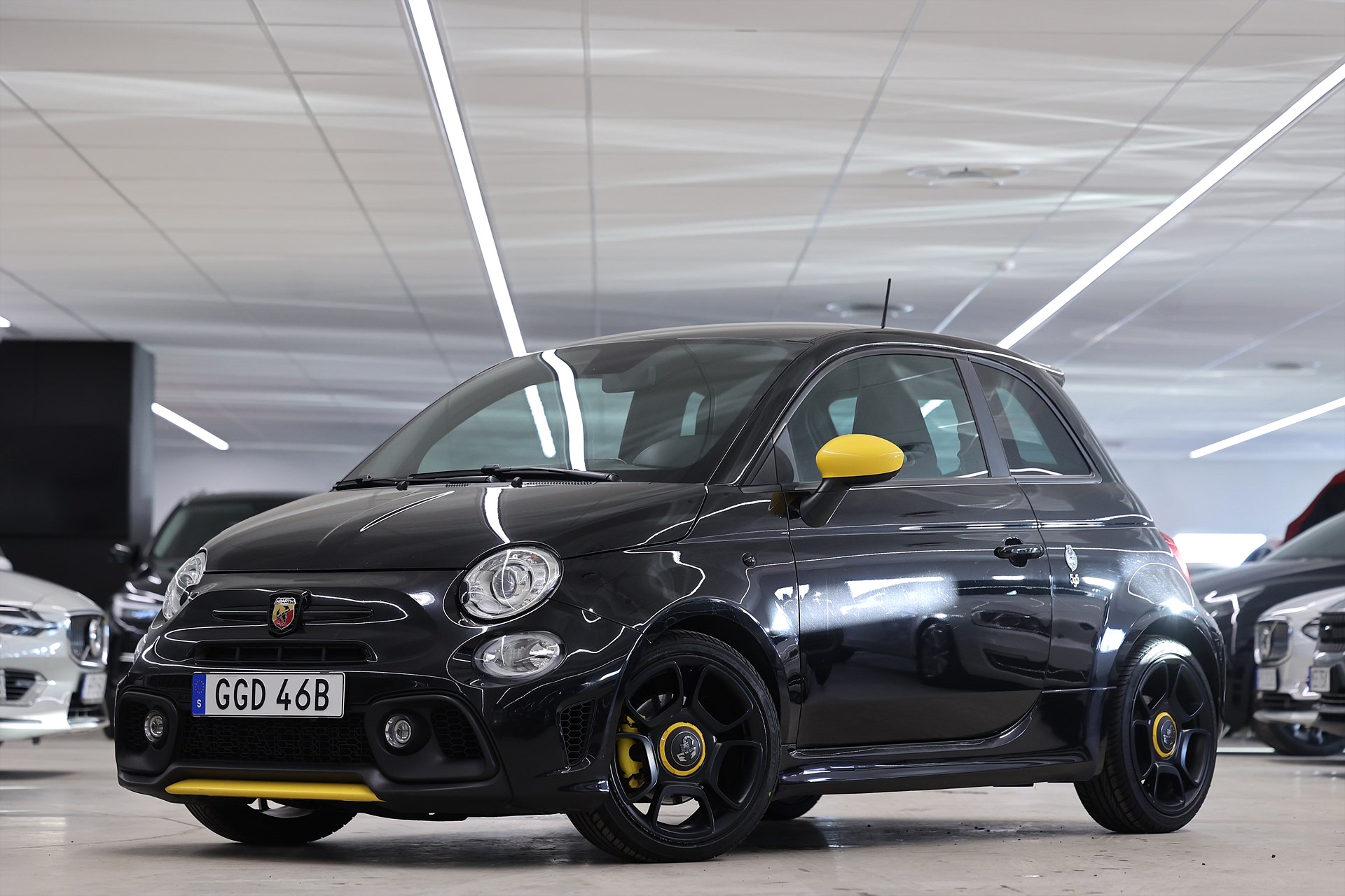 Abarth 595 1.4 T-JET 16V 160hk Pista Kit Yellow Sportavgas