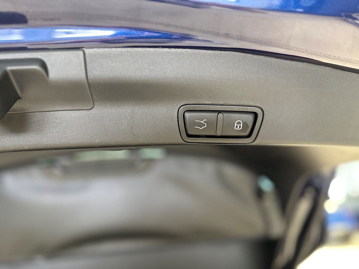 Alfa Romeo Stelvio – bild 9