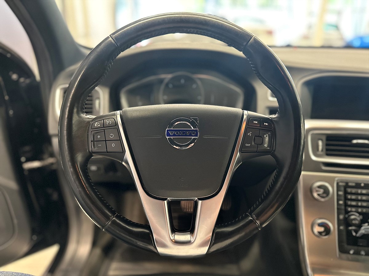 Volvo V60 Cross Country – bild 15