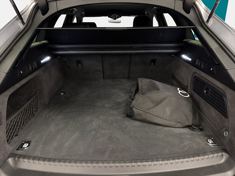 Audi A6 Avant TFSI e quattro 367hk B&O Matrix, S-line, B-Optik 2023, silver – bild 21 av 24, begagnad hos Niber i Järfälla