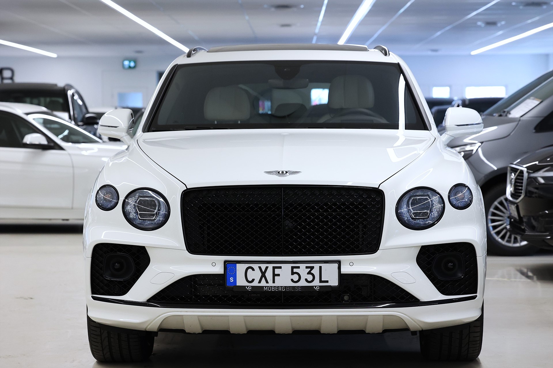 Bentley Bentayga Hybrid Blackline Naim Mulliner Pano