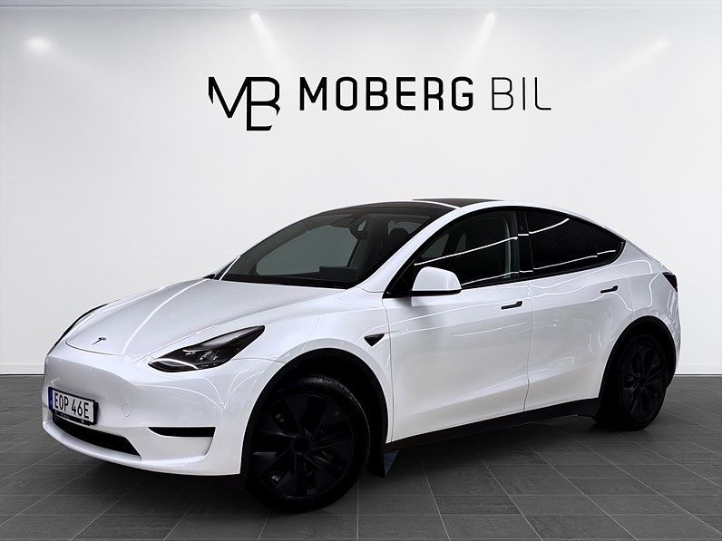 Tesla Model Y Standard Range 299hk Helg på Moberg! Pano Premium Navi 360