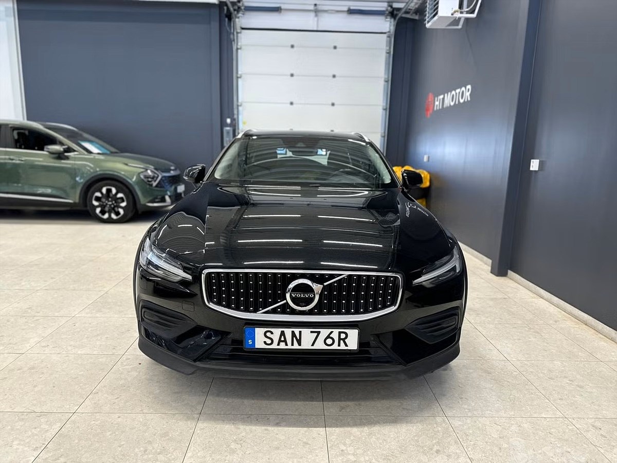 Volvo V60 Cross Country – bild 2