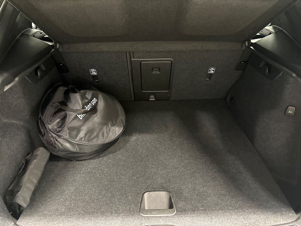 Volvo XC40 – bild 12