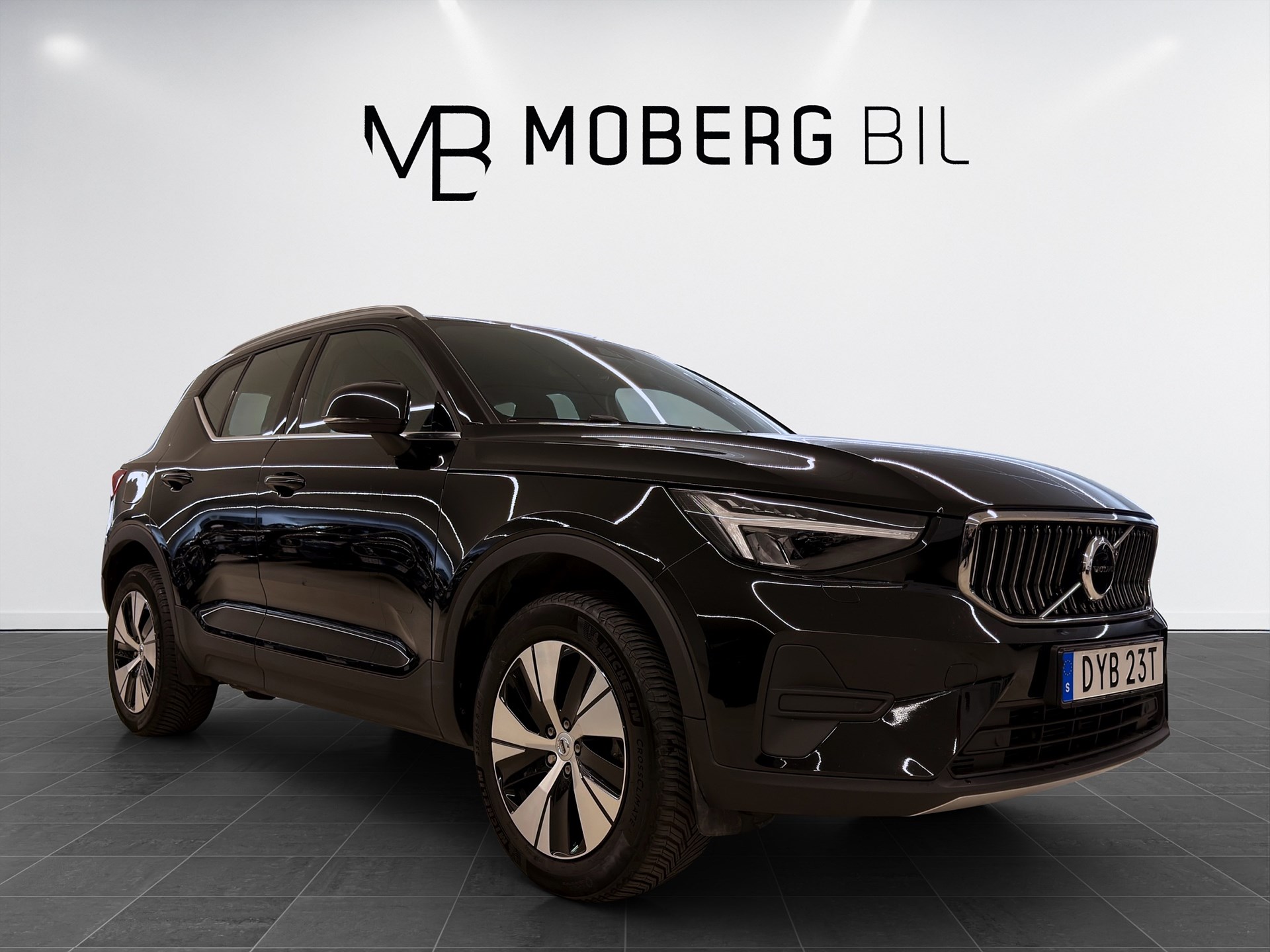 Volvo XC40 Recharge T4 211hk Core Bright B-Kamera Keyless Navi