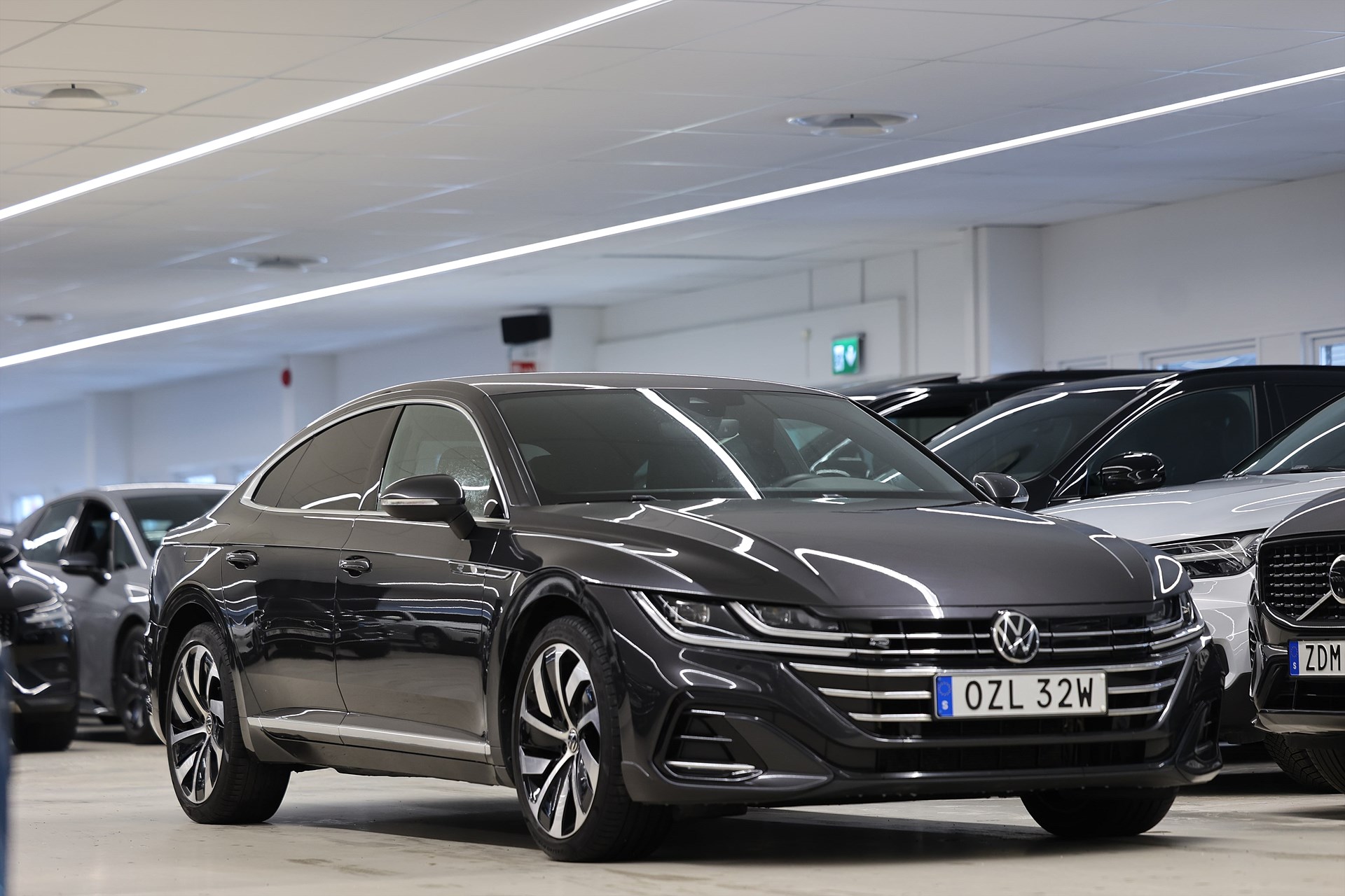 Volkswagen Arteon eHybrid 218hk R-Line Drag