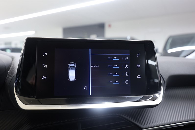 Peugeot 208 1.2 PureTech 75hk Active PDC Carplay