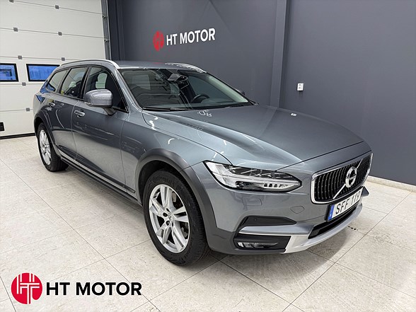 Volvo V90 Cross Country