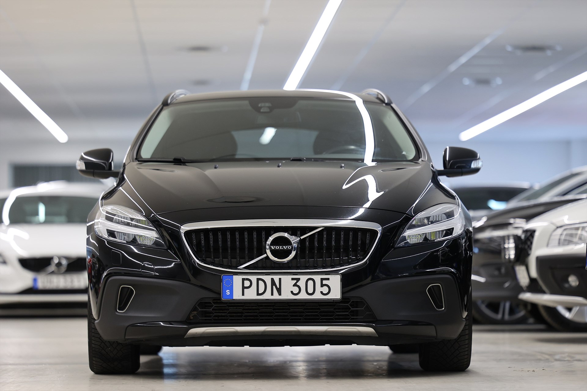 Volvo V40 Cross Country T3 152hk Kinetic H/K Värmare LED
