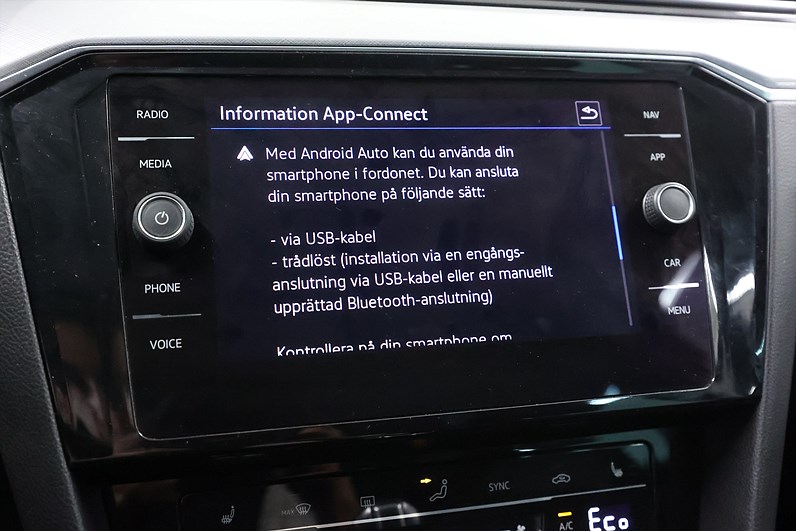 Volkswagen Passat Sportscombi GTE 218hk Dynaudio Värmare Drag