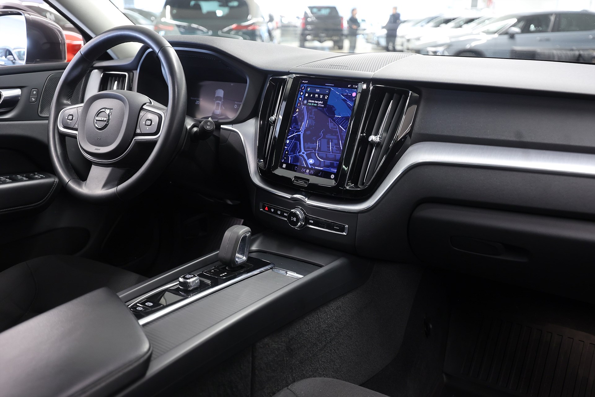 Volvo XC60 Recharge T6 AWD 340hk *Kampanj* Momentum 360° H/K Pano