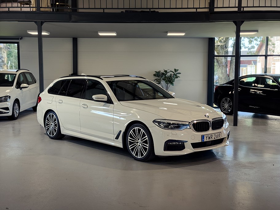 xDrive Touring Steptronic M Sport 190hk, 2019 - SE SPEC