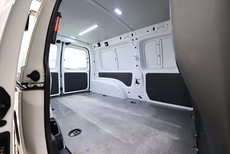 Volkswagen Caddy Maxi Van 2.0 TDI 102hk Värmare Drag LED MOMS