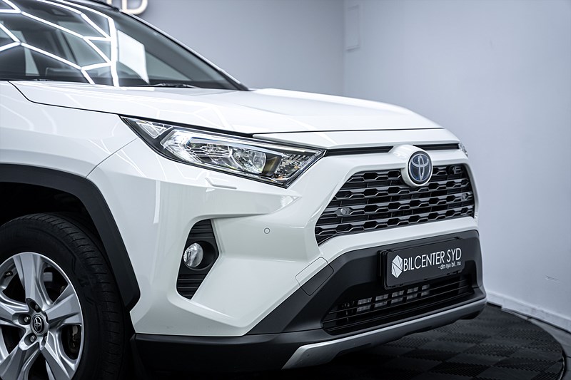Toyota RAV4 2019 - miniatyr 7