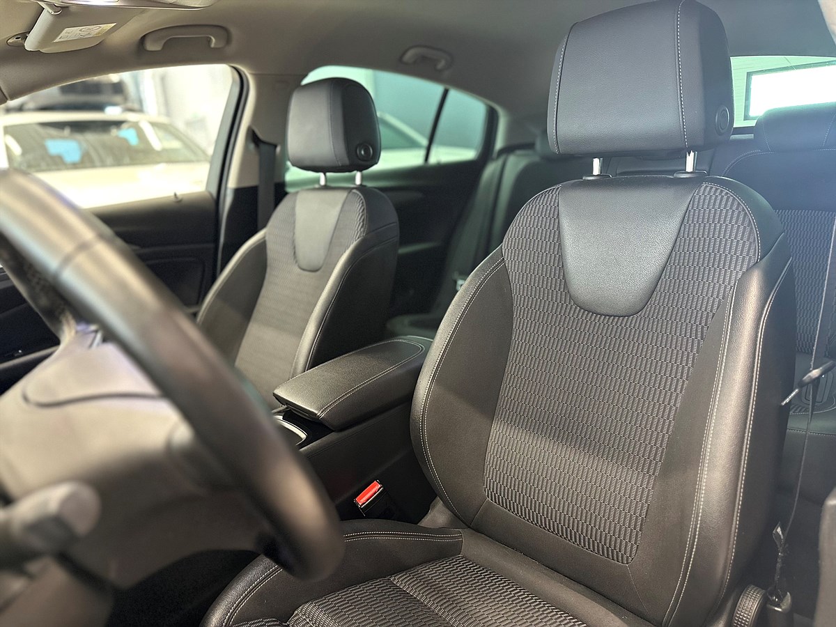 Opel Insignia – bild 11