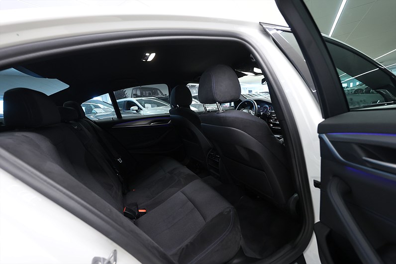 BMW 530e iPerformance 252hk M Sport HiFi B-kamera