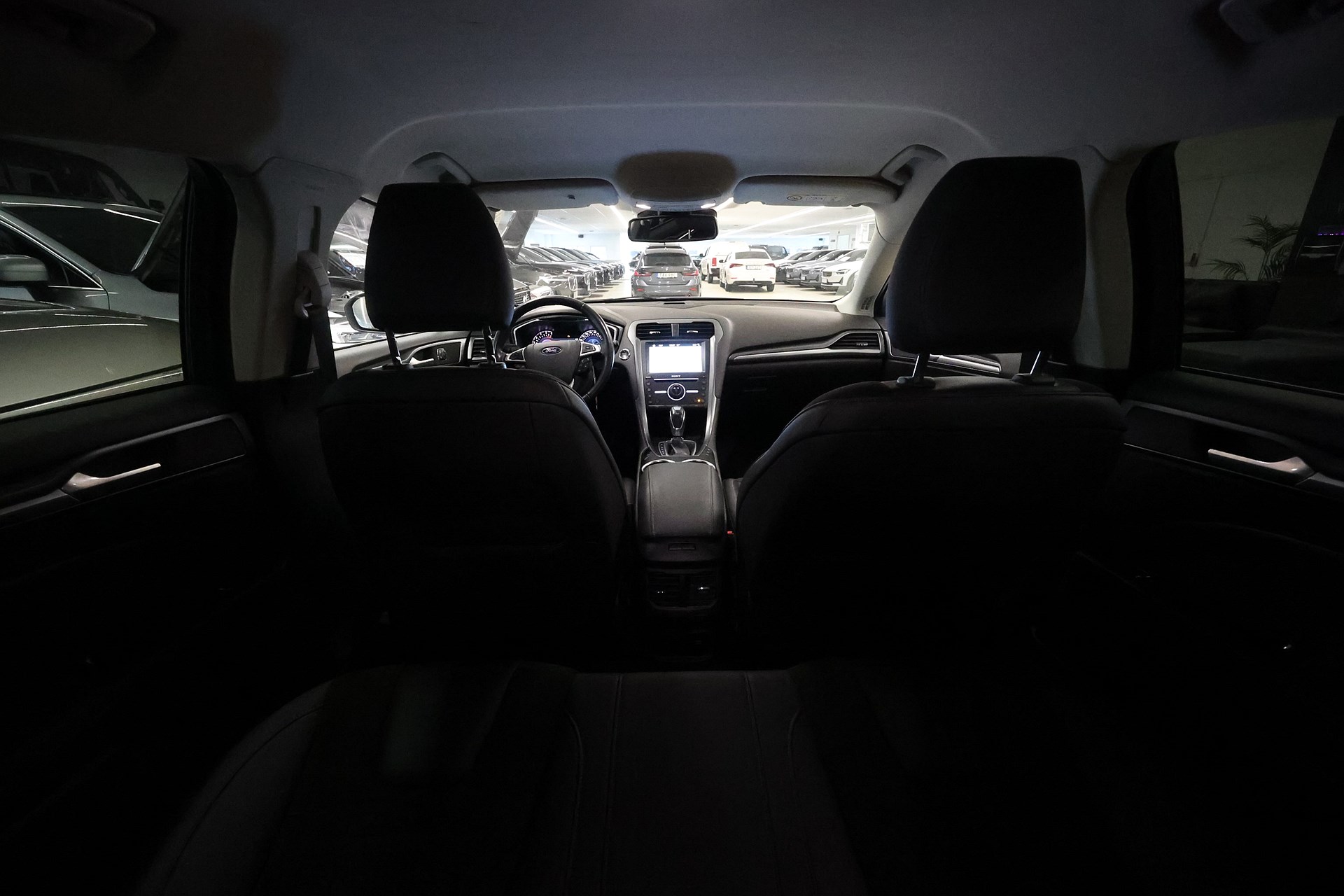 Ford Mondeo 2.0 TDCi 150hk Titanium Business Navi Keyless B-Kamera