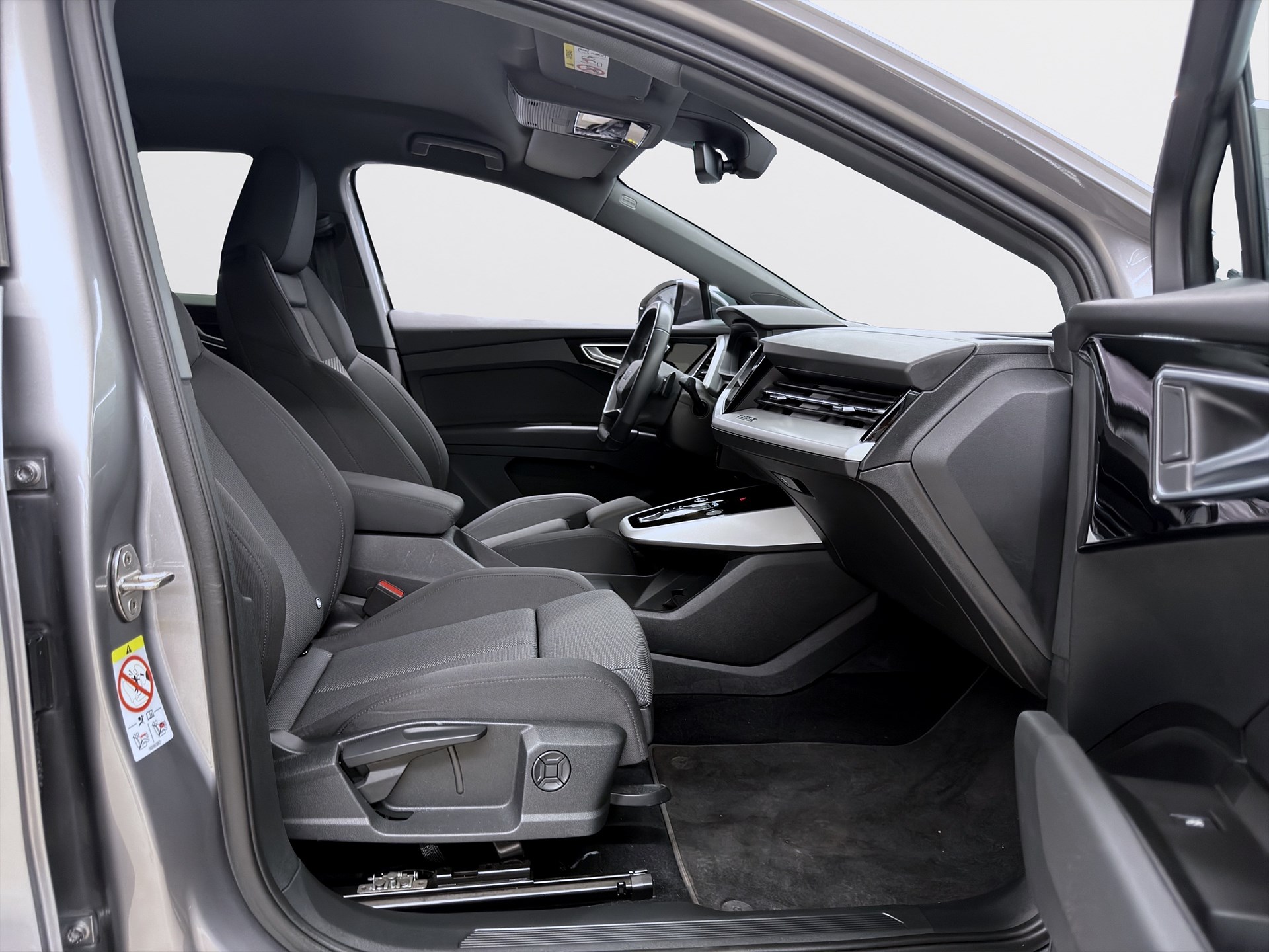 Audi Q4 45 Sportback e-tron 286hk Comfort Proline Drag B-Kamera