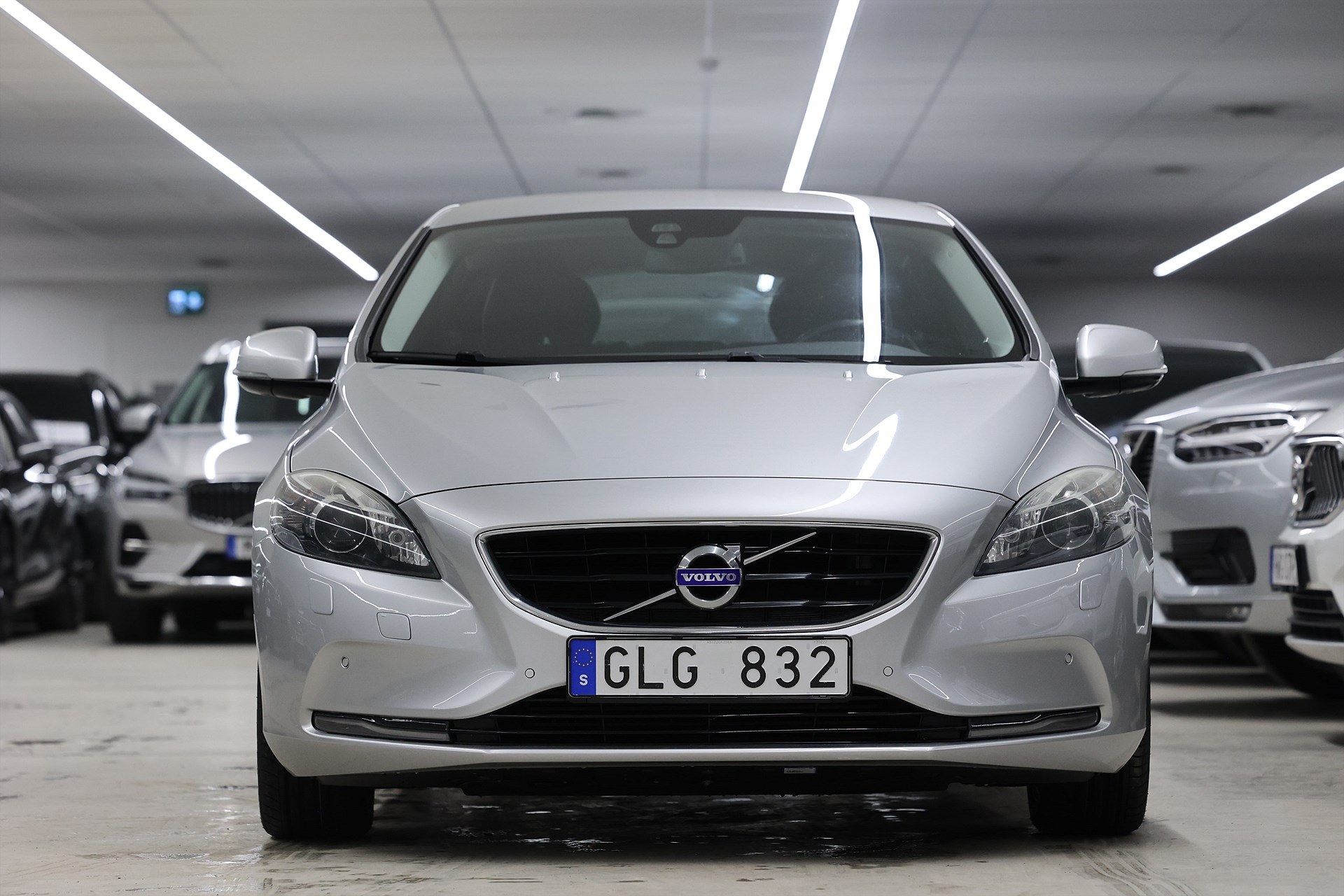 Volvo V40 D2 115hk *Hjulkampanj!* Summum Värmare Kamera