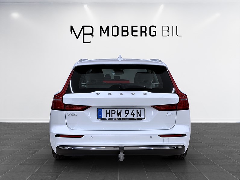 Volvo V60 Recharge T6 399hk Helg på Moberg! Core Edt H/K B-Kam Läder