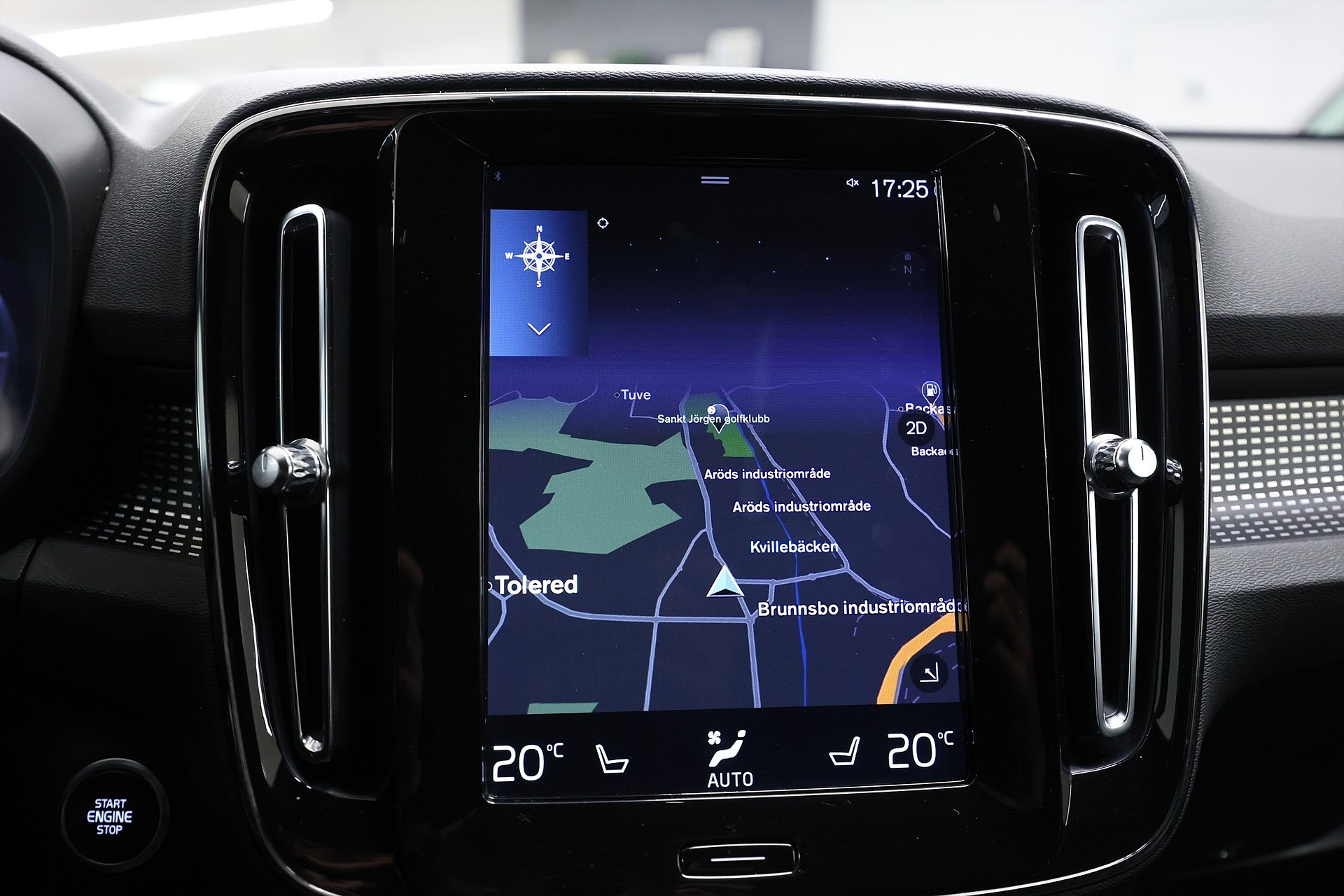Volvo XC40 D3 150hk R-Design Värmare B-kamera Drag Navi