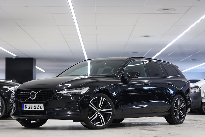 Volvo V60 Recharge T8 AWD 456hk R-Design B&W HUD Pano